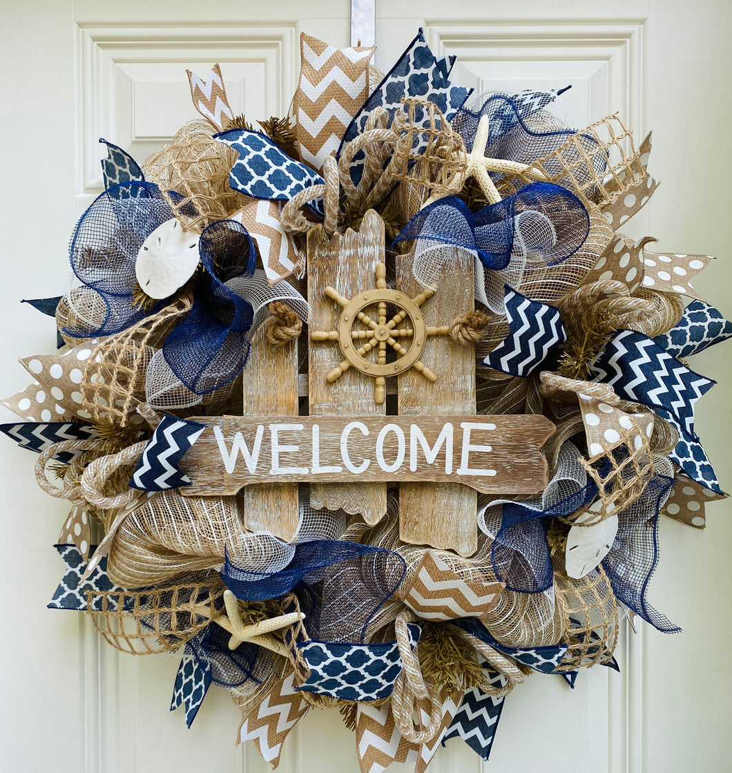 Welcome Beach Burlap Deco Mesh Wreath with Seashells, Seashell Wreath, Beach Wreath, Starfish Wreath