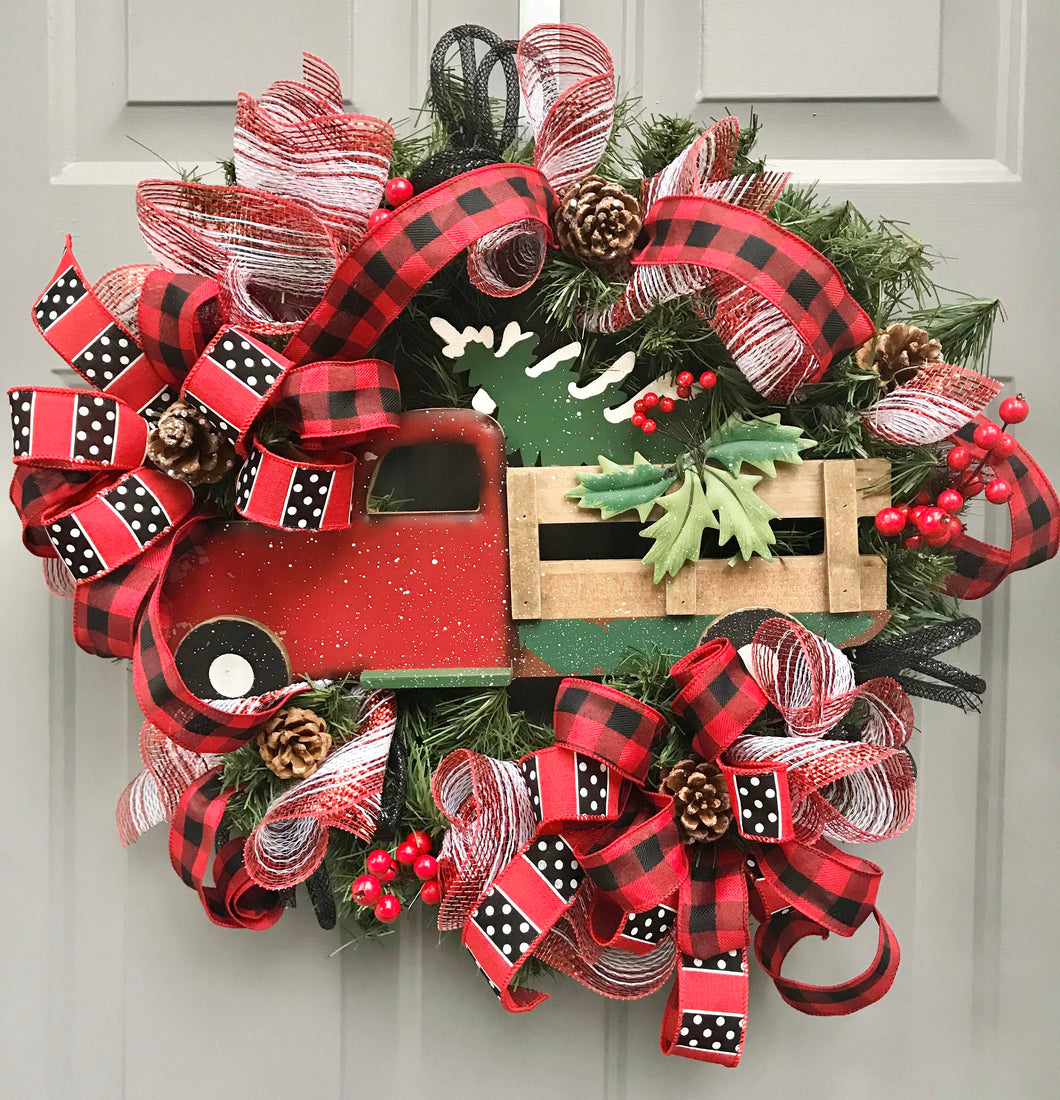 Christmas Red Truck Wreath, Buffalo Plaid Evergreen, Christmas Decor, Old Red Truck