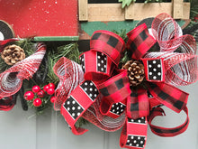 Christmas Red Truck Wreath, Buffalo Plaid Evergreen, Christmas Decor, Old Red Truck