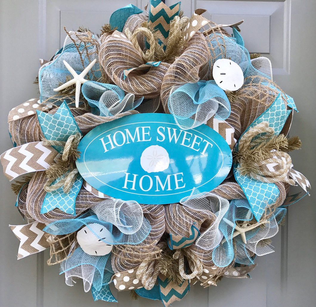 How to Make a Deco Mesh Wreath the Easy Way - A Well Purposed Woman