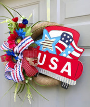 July 4th Red Truck Wreath, Independence Day Decor, Patriotic Rustic Burlap Wreath, Floral July 4th