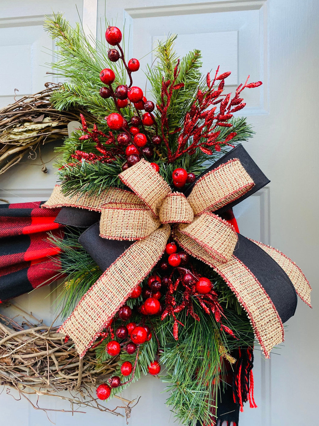Buffalo Check Wreath / Christmas Wreath / Farmhouse Wreath / Front